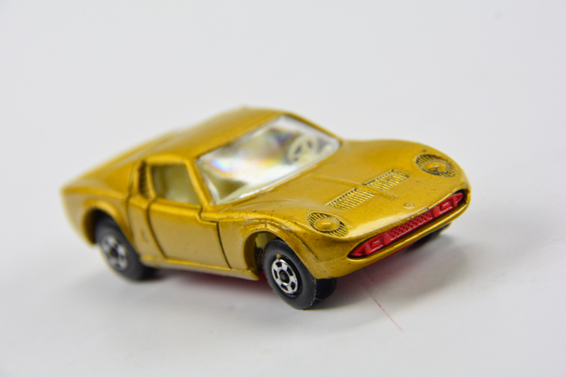 Illustration for article titled Matchbox Miura Monday